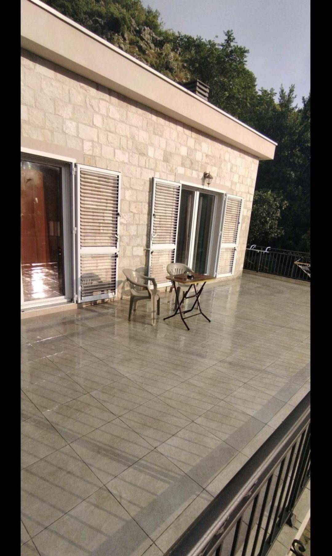 Guesthouse Nikoleta 2 Kotor Luaran gambar